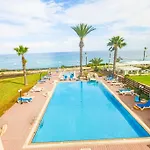 Fig Tree Bay Apartamento Protaras