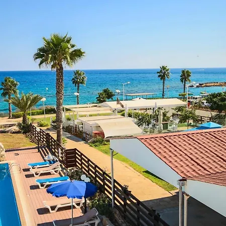 Fig Tree Bay Апартаменты Протарас